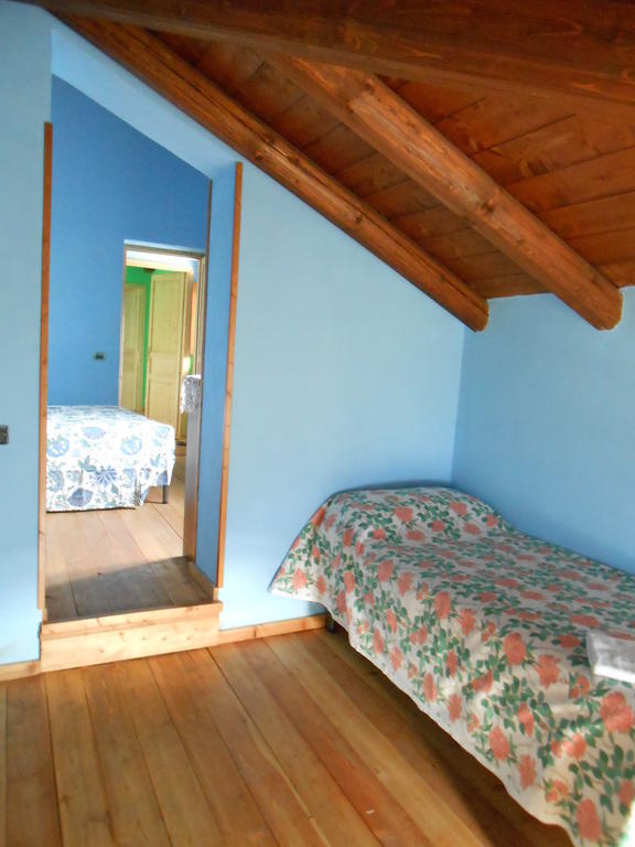 Azienda Agrituristica Risveglio Naturale Varese Ligure Zimmer foto