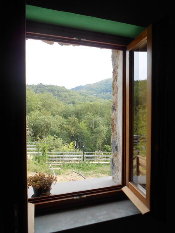 Azienda Agrituristica Risveglio Naturale Varese Ligure Zimmer foto