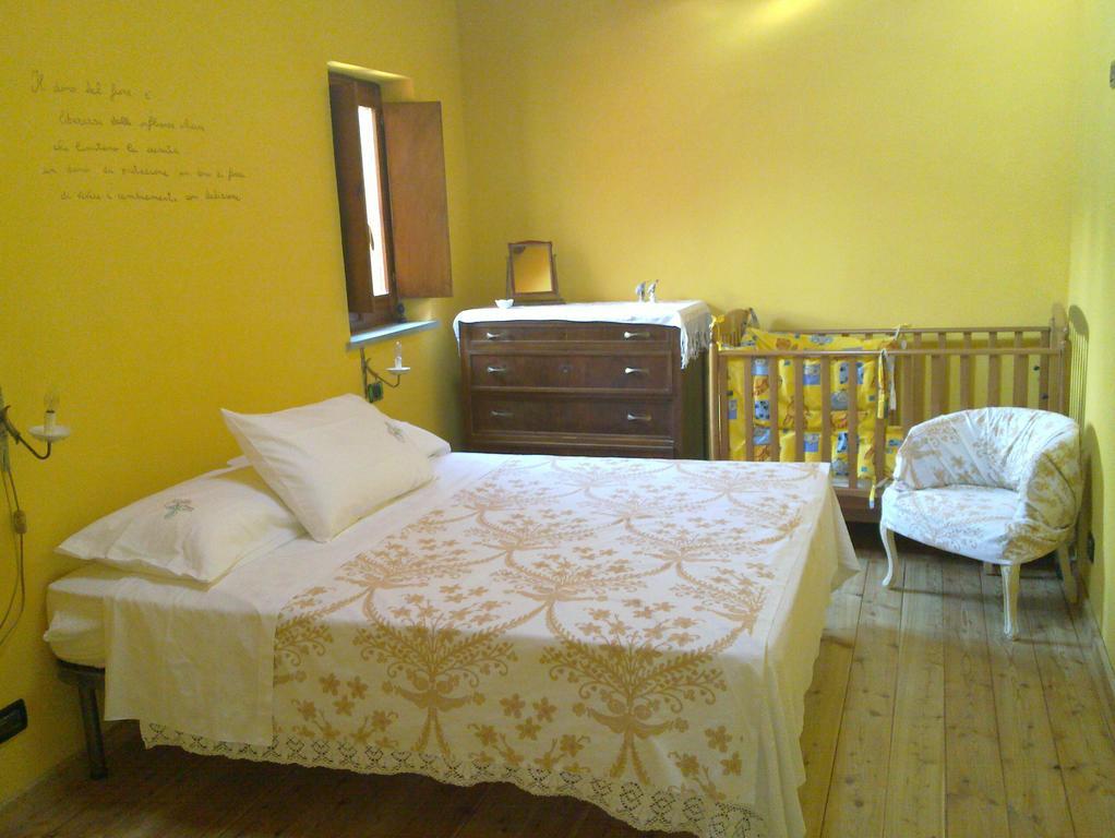 Azienda Agrituristica Risveglio Naturale Varese Ligure Zimmer foto